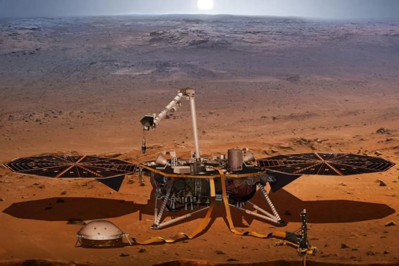Mars'ın yüzeyinin altında sığ su buzu keşfedildi