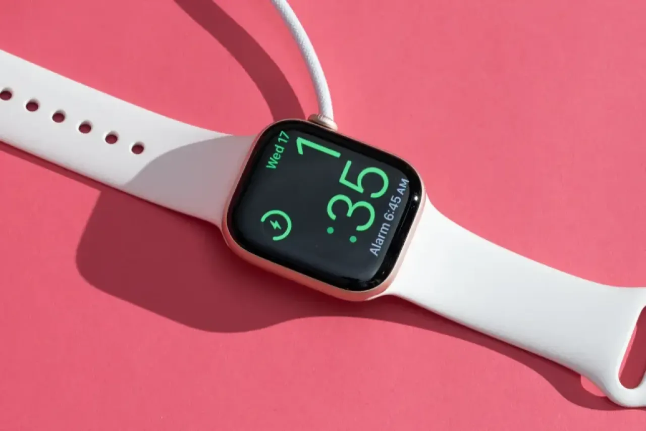 Hastalık tespiti yapan yapay zekayı eğitmek için 3 milyon günlük Apple Watch verisi kullanıldı