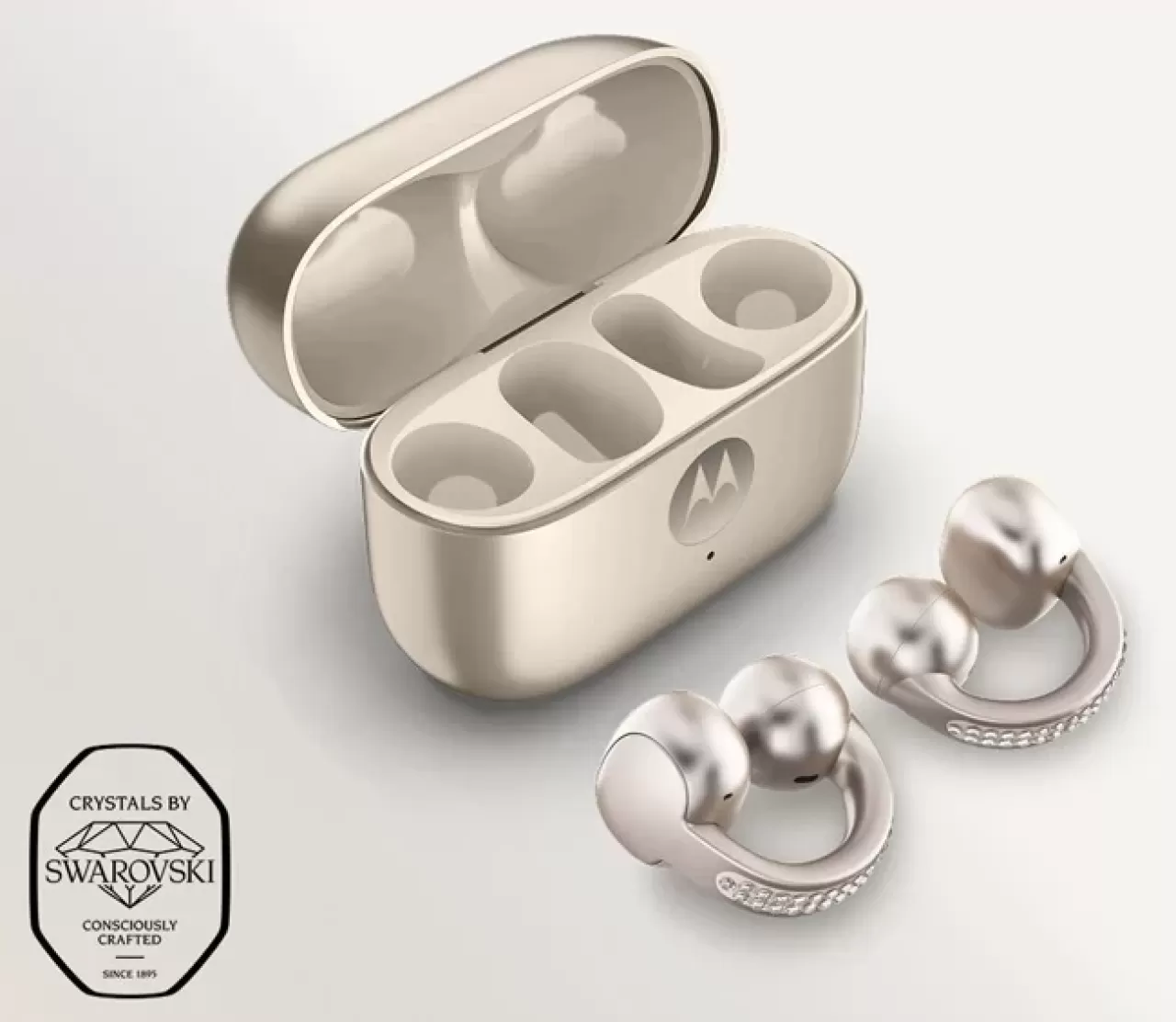 Motorola'dan Swarovski Kristalli Moto Buds Loop Kulaklık!