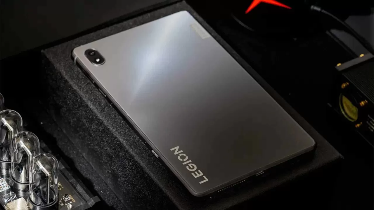 Lenovo'nun Snapdragon 8 Elite destekli Legion Tab Y700 oyun tableti duyuruldu