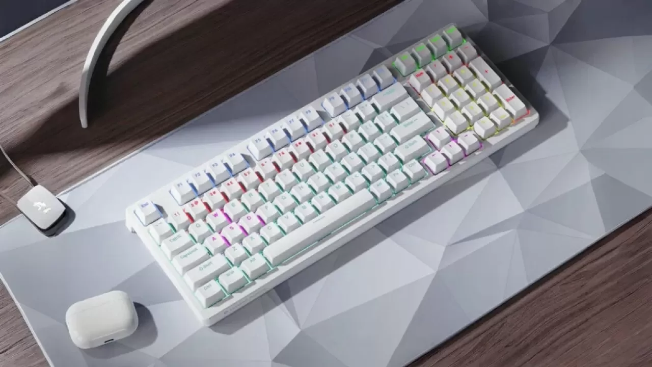 Lenovo Aurora GK10 Mekanik Klavye Tanıtıldı