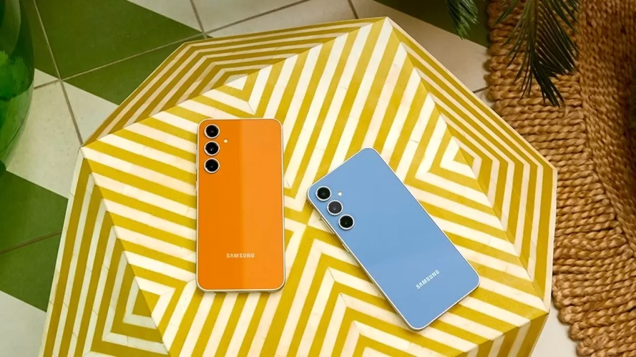 Samsung Galaxy S25 FE Görseli Sızdı: Selefiyle Bire Bir!