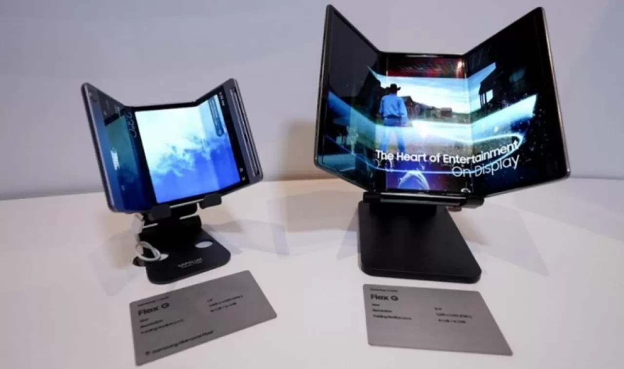 Samsung'un Üç Katlı Telefon Lansmanının Ertelendiği Bildirildi