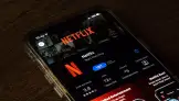 Netflix’ten iPhone Kullanıcılarına Dev Güncelleme: TikTok Tarzı "Dikey Akış" Dönemi Başlıyor