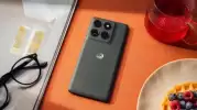 Motorola Edge 2025 Tanıtıldı: AI Key Detayı Dikkat Çekiyor