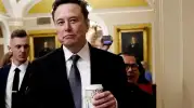 Elon Musk: "Sözde Zenginler Dahi Yapay Zekayı Kontrol Edemeyecek"