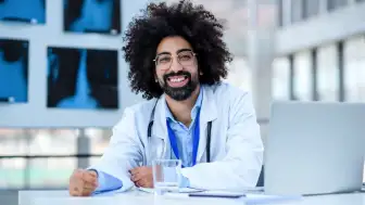 En İyi WhatClinic Alternatifleri (2025): 10 Benzeri Site ve Platform Karşılaştırması
