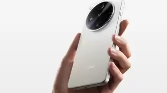Oppo Find X9 Ultra 200 MP Kamerayla Geliyor!
