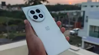 OnePlus 15'in Pil ve Şarj Detayları Açıklandı