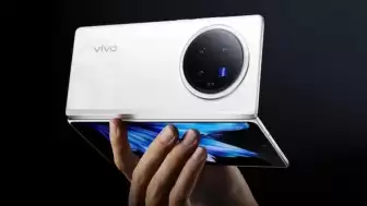 Vivo X Fold 5'in yeni yan tuşu ve ekran detayları ortaya çıktı!