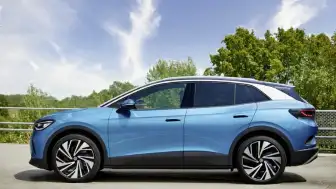 Volkswagen Batarya Yangını Riski Nedeniyle 44 Bin Aracını Geri Çağırdı!