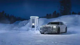 Jaguar Type 00 Elektrikli GT Modeli Kuzey Kutbu'na Doğru Yola Çıkıyor