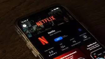 Netflix’ten iPhone Kullanıcılarına Dev Güncelleme: TikTok Tarzı "Dikey Akış" Dönemi Başlıyor