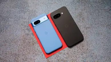 Google Pixel 10a İlk Kez Kanlı Canlı Göründü!