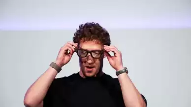 Zuckerberg'in Meta AI Glasses Yapay Zeka Gözlük Lansmanı Büyük Bir Başarısızlığa Uğradı!