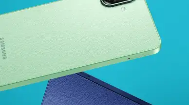 Samsung, deri kaplamalı Galaxy F70e modelini piyasaya sürdü!