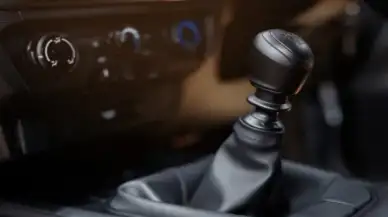 Otomobilde Bir Devrin Sonu: 8 Dev Marka Debriyaj Pedalına Veda Ediyor!