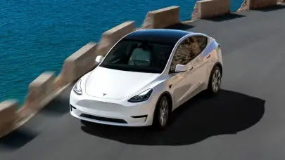 Tesla, Batarya Arızası Nedeniyle 13 Bin Aracı Geri Çağırdı!