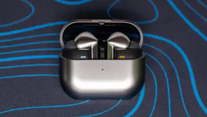 Samsung Galaxy Buds 4 Tasarımı Sızdırıldı