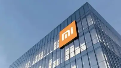 Xiaomi Üçe Katlanabilir Telefonunu Çıkaracak mı?
