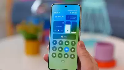 Xiaomi 16 Selefinden Daha Büyük Bir Ekrana Sahip Olacak