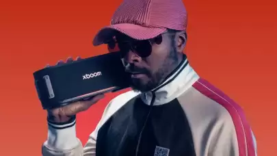 LG ve ünlü şarkıcı will.i.am yeni hoparlör ve kulaklıklarını tanıttı!