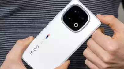 iQOO 15 Hakkında Şaşırtan Detaylar!