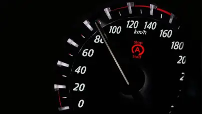 Otomobilde Yüzyıllık Gelenek Sona Eriyor: Hidrolik Frenler Tarihe Karışıyor