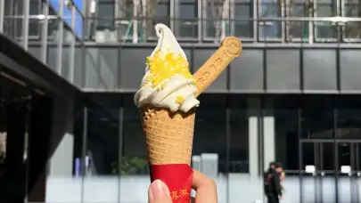 Xiaomi'den 'Ice Cream' Sürprizi: Standard, Pro ve Max Modelli Dondurmalar Tanıtıldı!