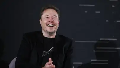Elon Musk’tan 'Yapay Zeka' Uyarısı: “Riskler Giderek Artacak”