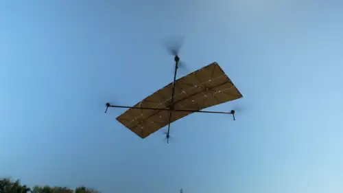 Güneş enerjisiyle çalışan pilsiz drone, uçuş rekoru hedefliyor!