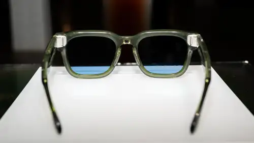 Meta Akıllı Gözlüklerde "Ray-Ban" Dönemi Sona Eriyor