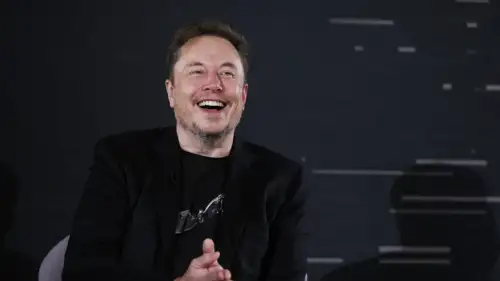 Elon Musk’tan 'Yapay Zeka' Uyarısı: “Riskler Giderek Artacak”