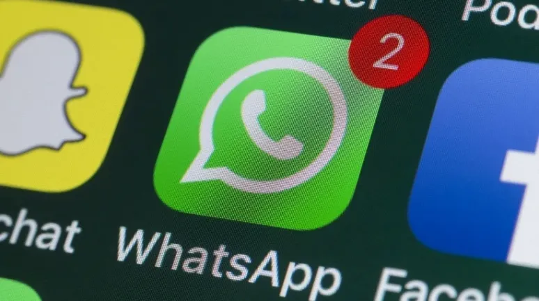 WhatsApp, iPhone Kullanıcıları İçin Mesaj Zamanlama Özelliğini Test Ediyor