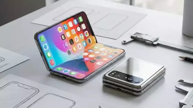 iPhone Fold’un Ardından "iPhone Flip" mi Geliyor?