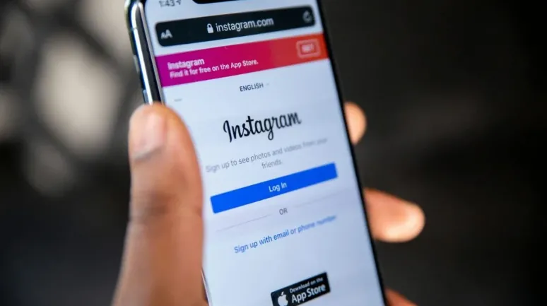 Instagram’dan Filtresiz Devrim: Yeni Uygulama "Instants" Test Edilmeye Başlandı!