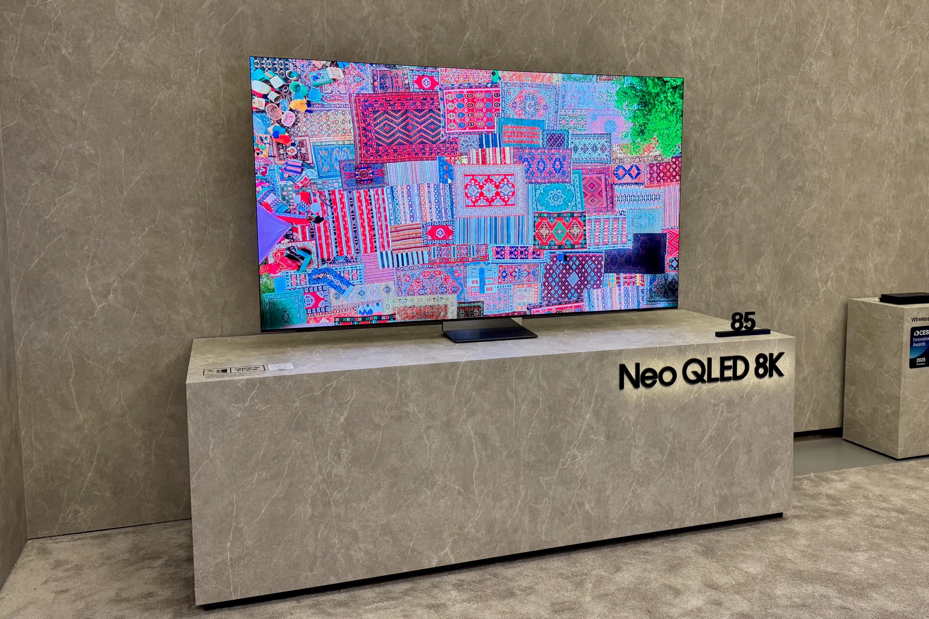 Samsung 2025 Neo QLED 8K TV Modellerini Tanıttı