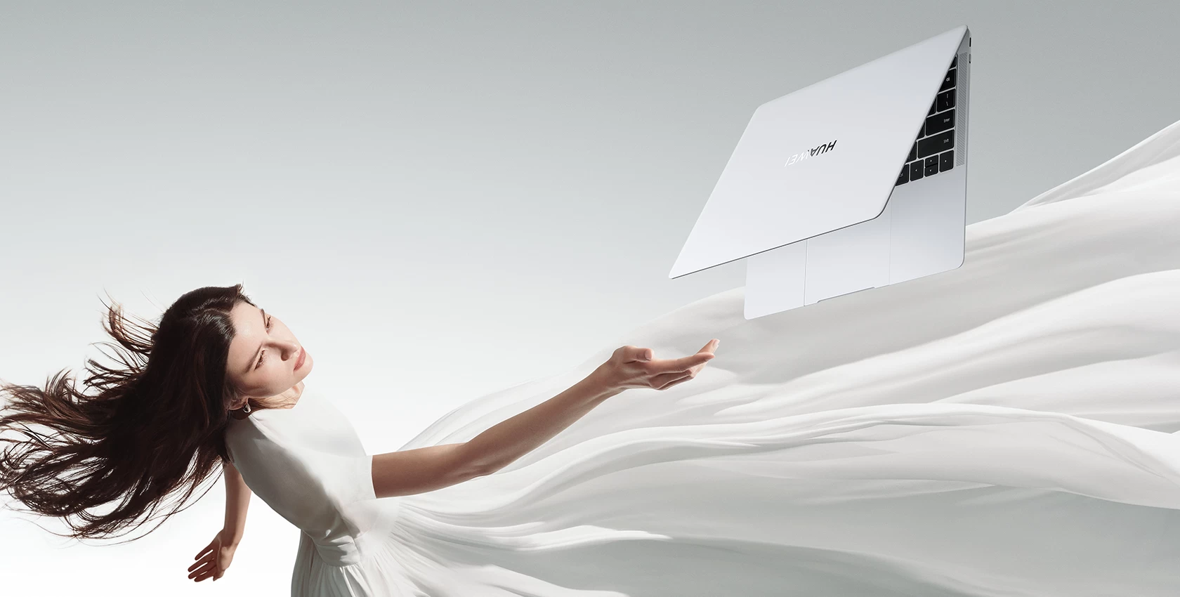 HarmonyOS 5'li Huawei MateBook Pro Tanıtıldı: İşte Fiyatı ve Özellikleri!