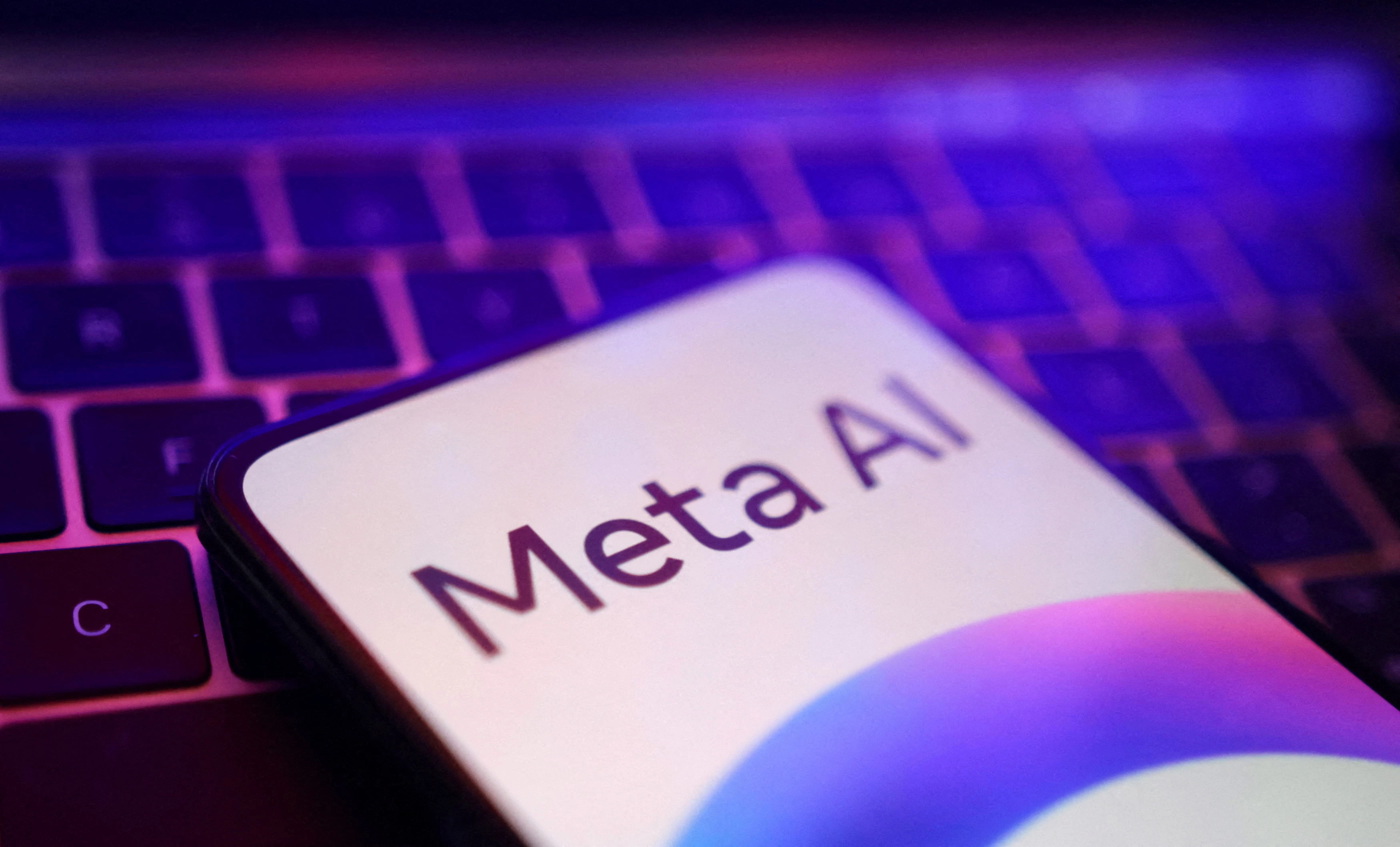 Meta AI video düzenleme yetenekleri kazanıyor