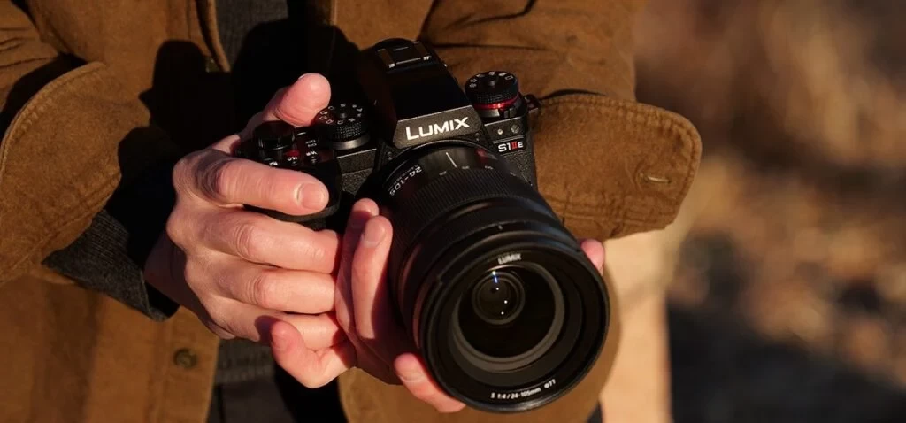 Panasonic LUMIX S1II ve S1IIE Kameralarını Piyasaya Sürdü