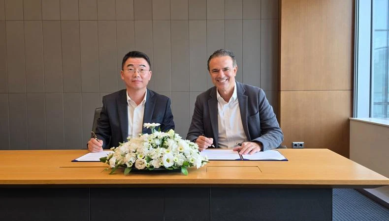Teknosa ve Samsung’dan Yeni İş Birliği: Katlanabilir Telefonlara Özel Deneyim Alanları Geliyor