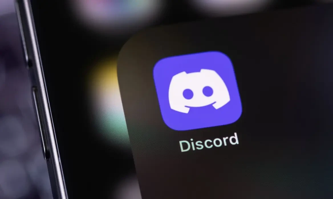 Discord, Halka Açık Sunucu Mesajlarını Arama Motorlarına Açıyor
