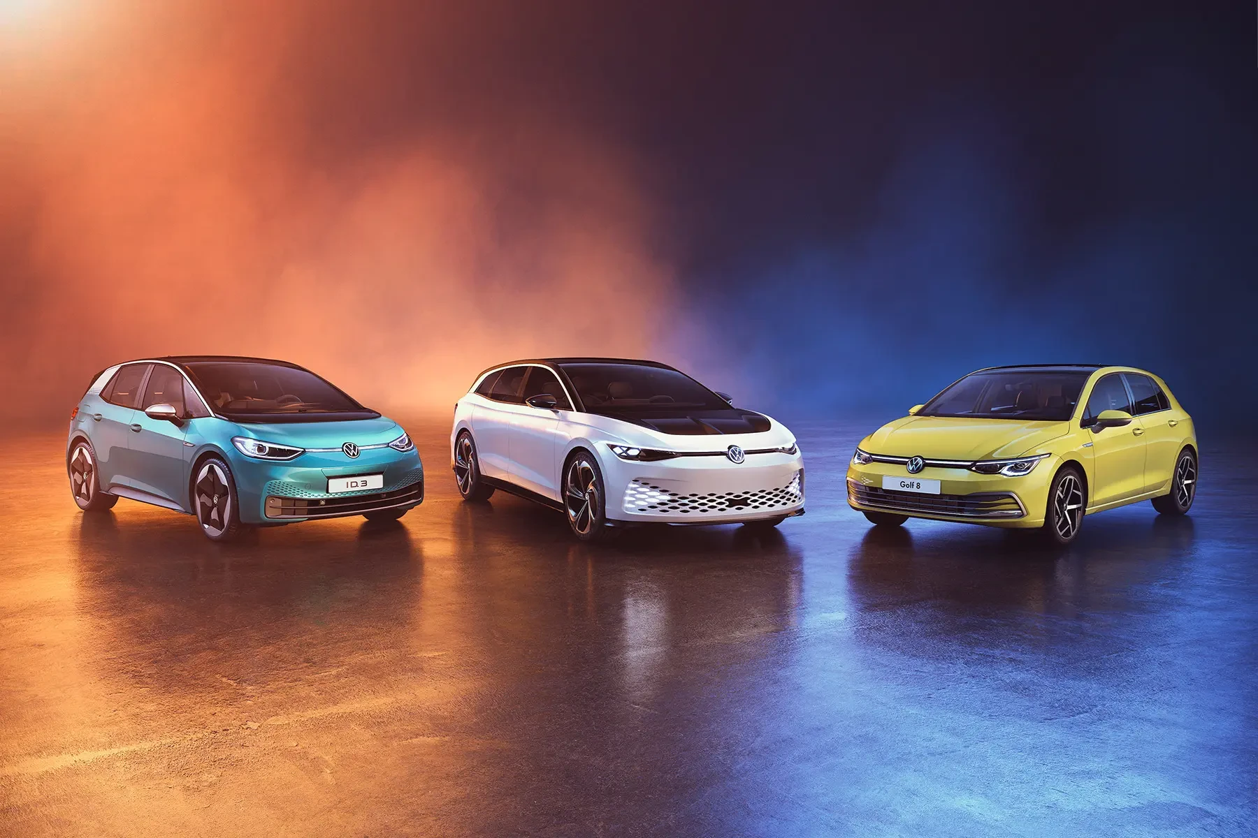 Efsane Elektrikleniyor: 9. Nesil Volkswagen Golf’ün İlk Silüeti Gün Yüzüne Çıktı!