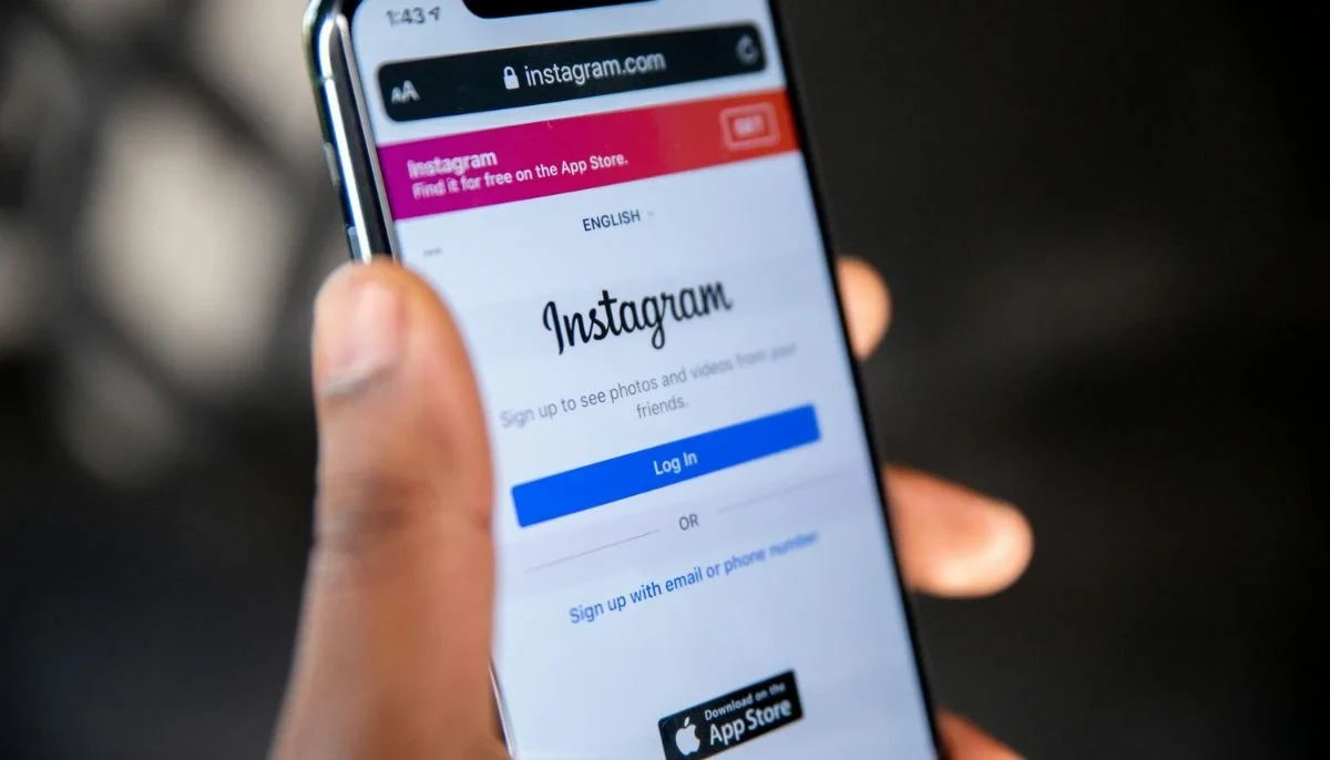 Instagram’dan Filtresiz Devrim: Yeni Uygulama "Instants" Test Edilmeye Başlandı!