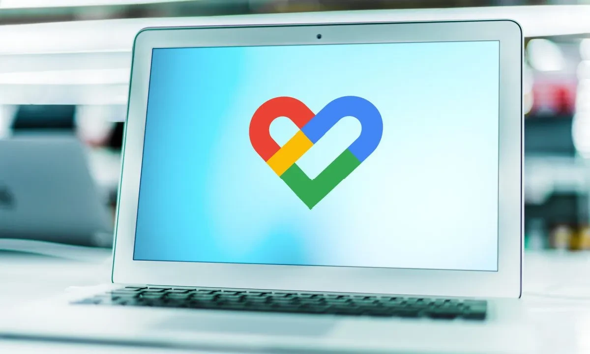 Dijital Sağlıkta Devrim: Fitbit Gidiyor, "Google Health" Geliyor!