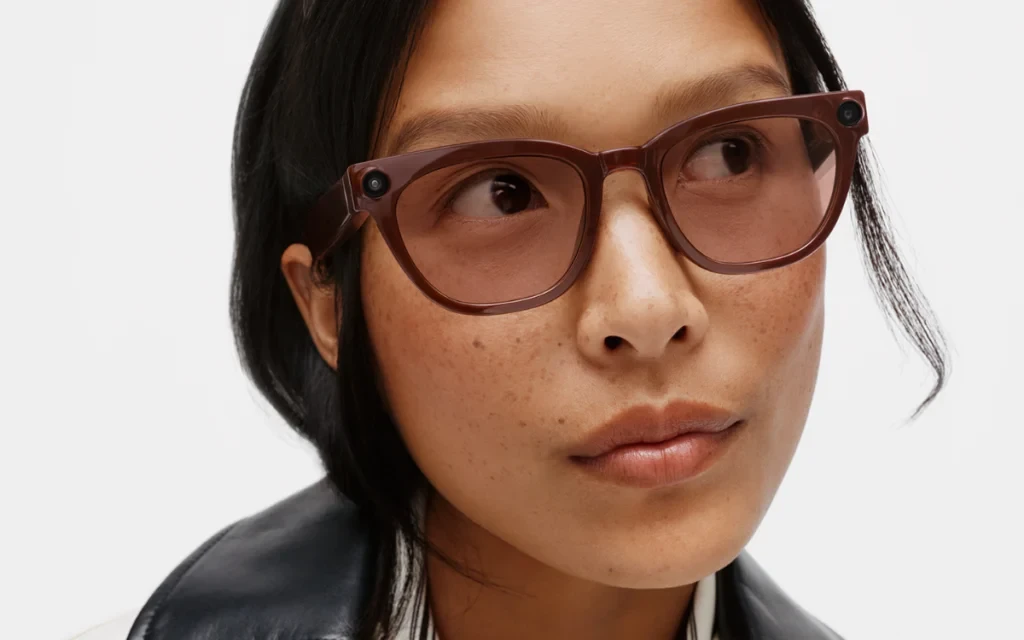 Samsung Gentle Monster ve Warby Parker Akıllı Gözlükleri Çıktı!