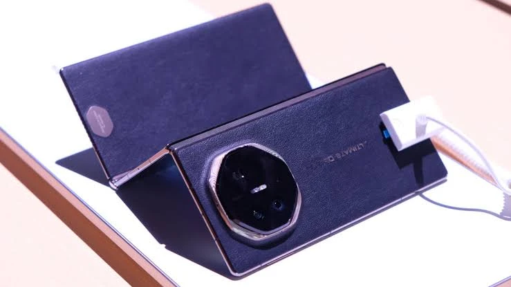 Huawei Mate XT 2 Çıkış Tarihi Belli Oldu