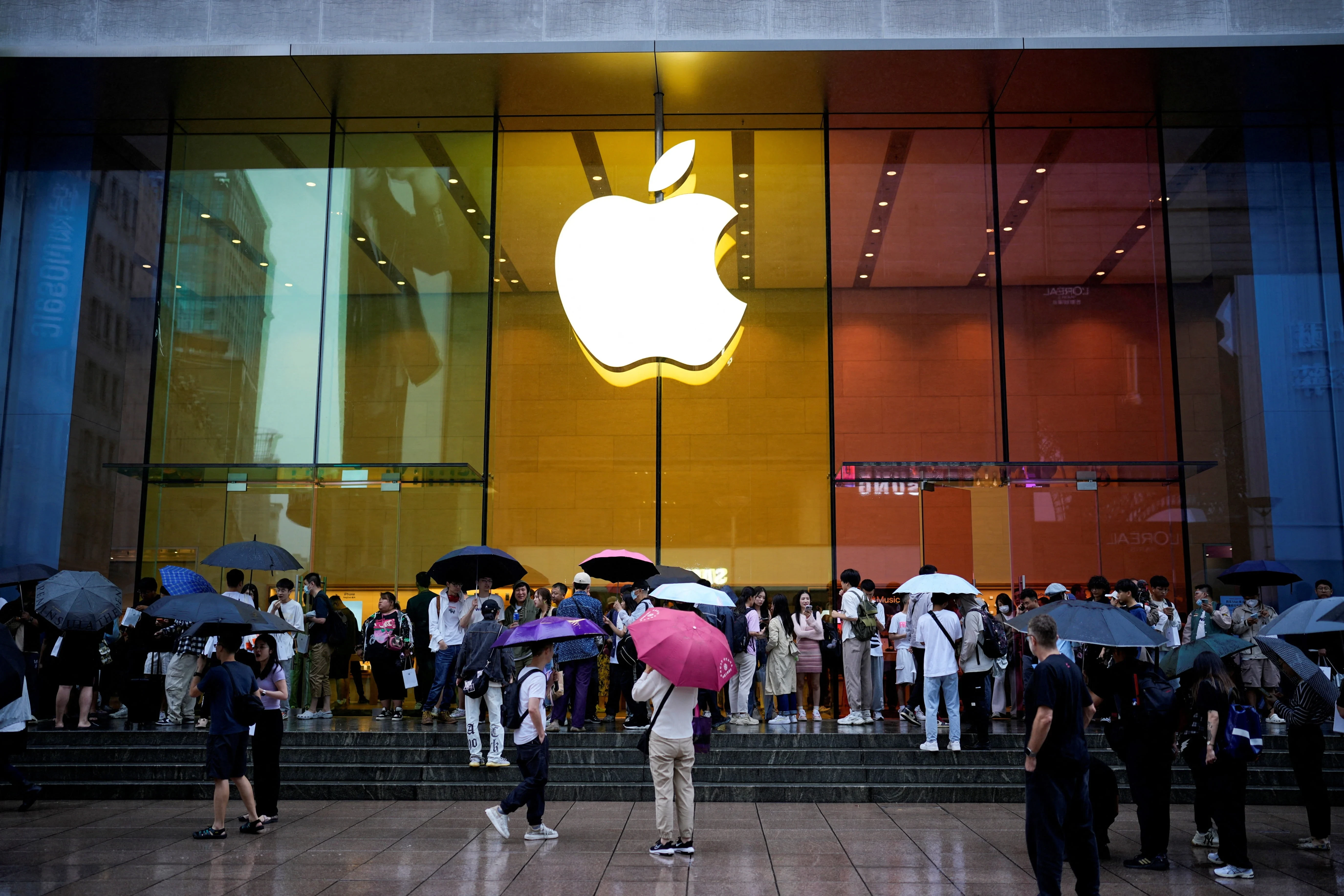 Google ve Apple dijital varlıklara yönelik kadrolarını güçlendiriyor