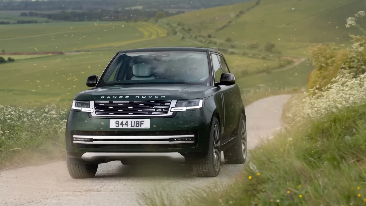 Range Rover Electric Tanıtıldı: Lüks SUV Artık Tamamen Elektrikli
